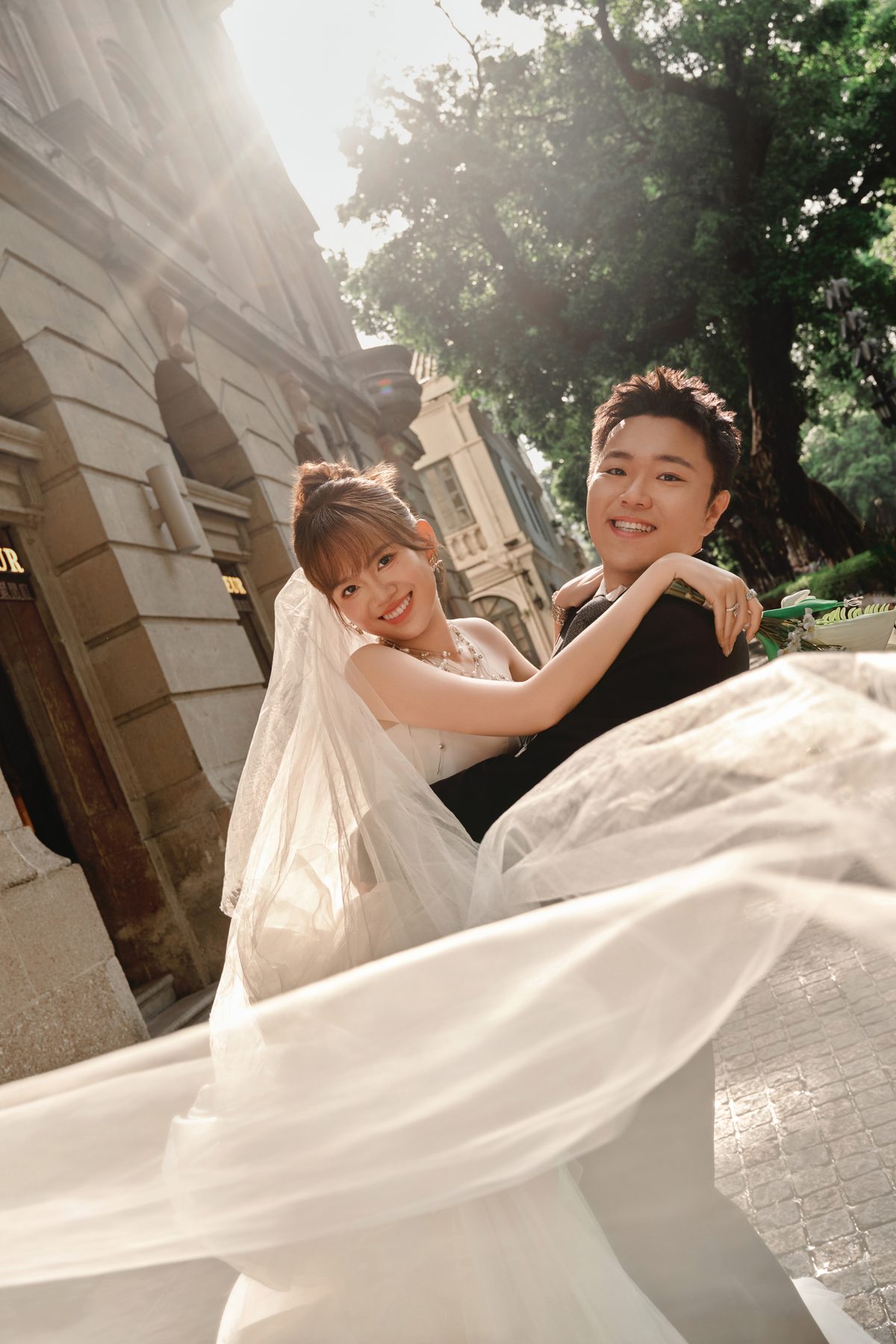 李文博与熊远宁的婚纱合影